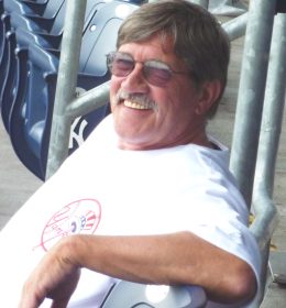 Rogers, Gary, Photo In Yankees Shirt